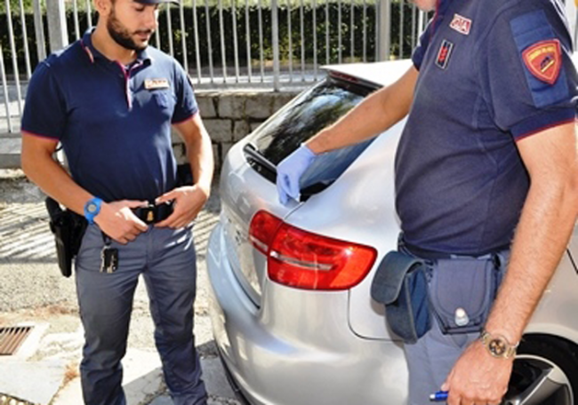 Armi rubate nel Vercellese trovate in campo Nomadi a Ivrea