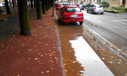 Viale Rimembranza allagato dopo la pioggia