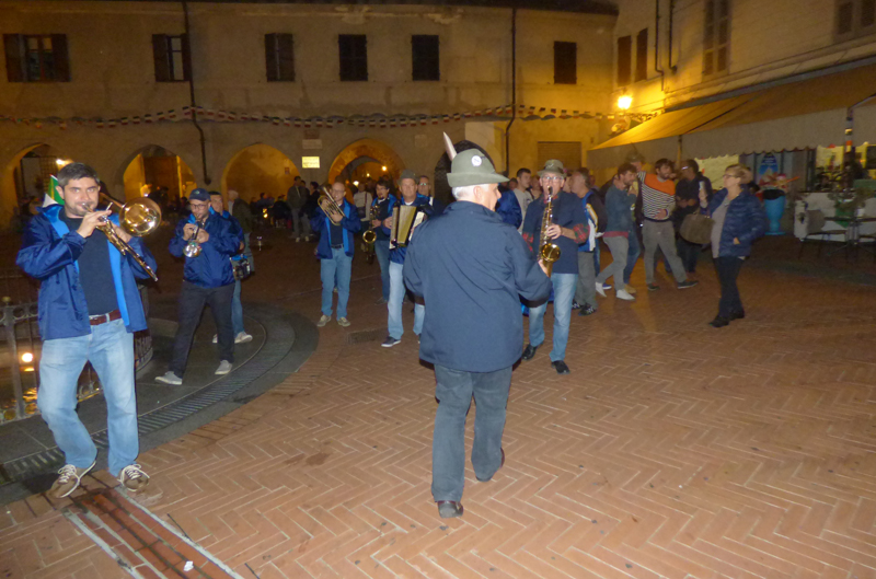 Alpini Vercelli: concerto in piazza e programma di sabato