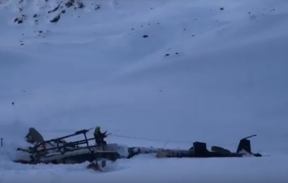 Disastro aereo La Thuile: cinque morti