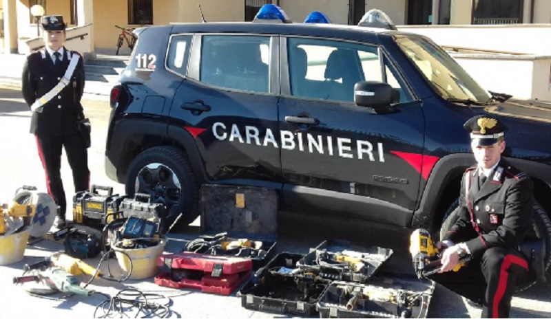 Furto di materiale edile: due denunce