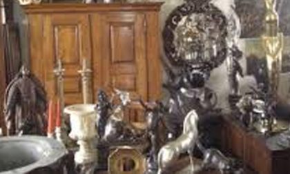 Rigattiere trova 250mila euro e li restituisce