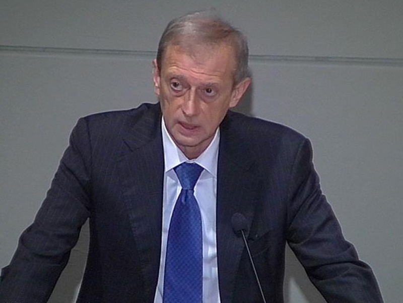 Piero Fassino: prognosi di 20 giorni