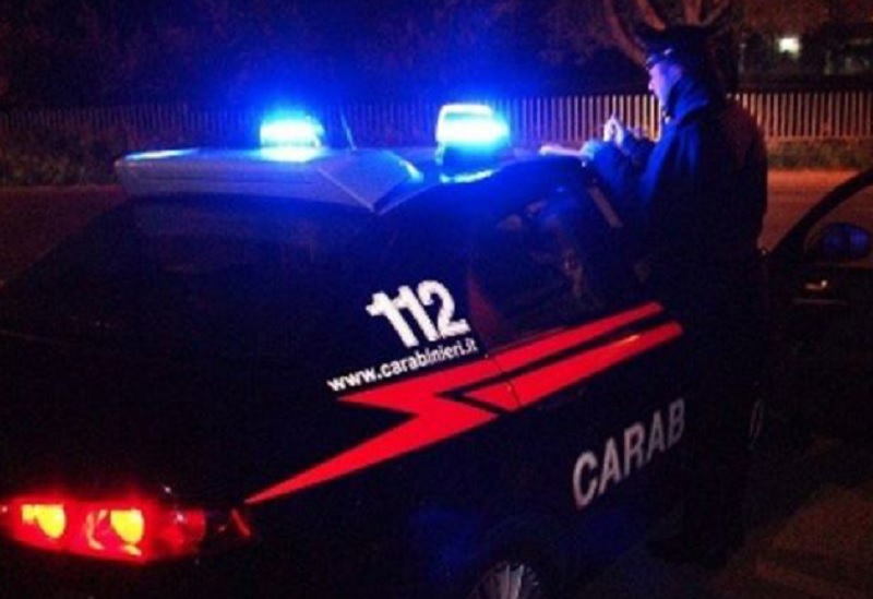 Due arresti a Santhià per furti e danneggiamenti ad auto in sosta