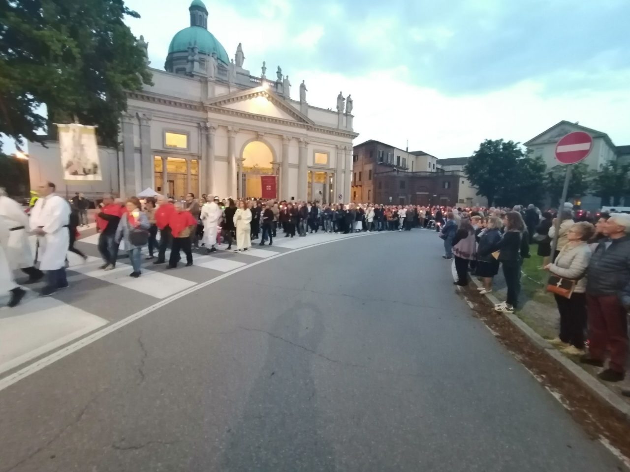 Reliquie di Bernadette a Vercelli: una processione chilometrica