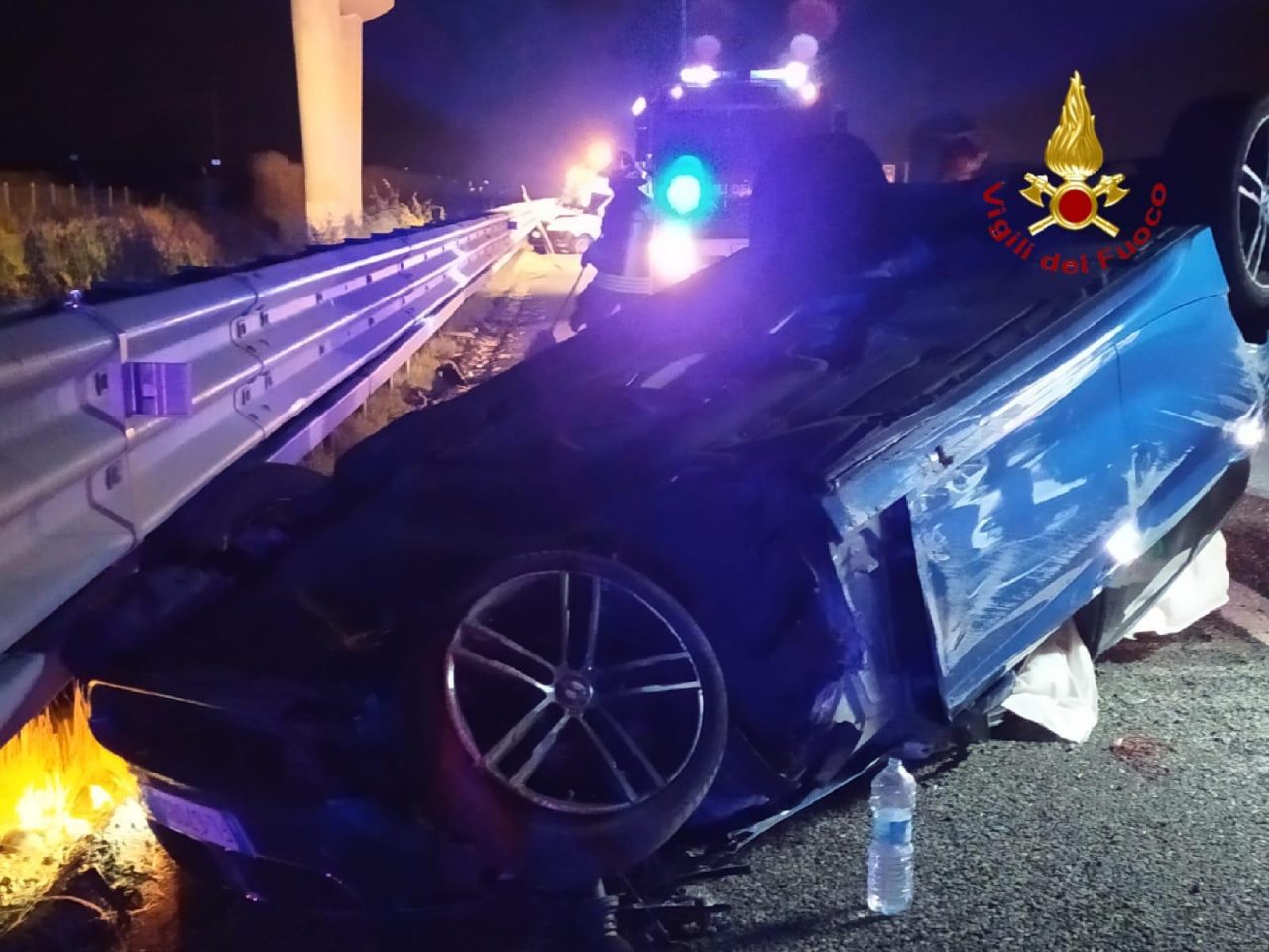 Incidente in autostrada: due auto coinvolte