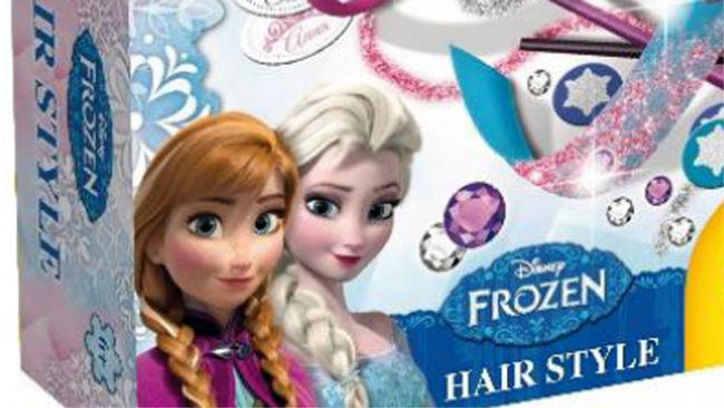 Sostanze tossiche nella bambola Frozen Hair Style: ritirate da Coop