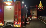 Camion a fuoco sulla A4 nella notte