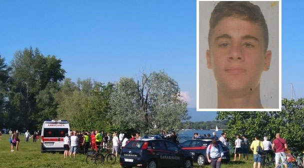 I funerali del ragazzo annegato ad Arona