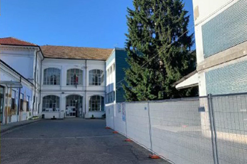 Primaria Angela: 250 bimbi dovranno traslocare, ma non si sa dove