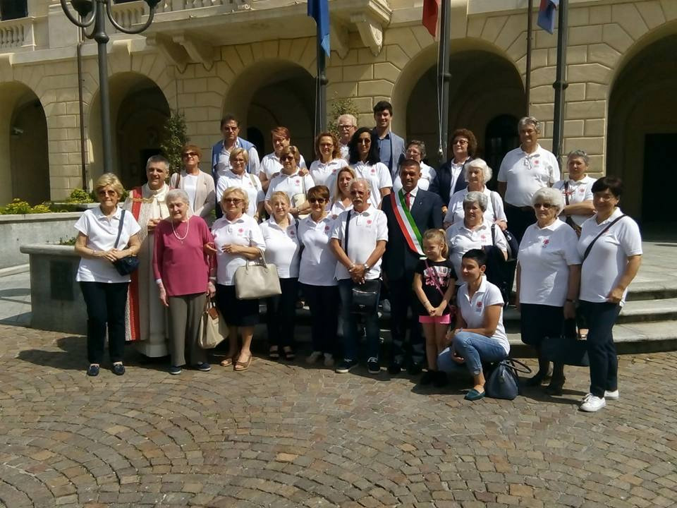 Santhià: cena benefica Caritas Amos