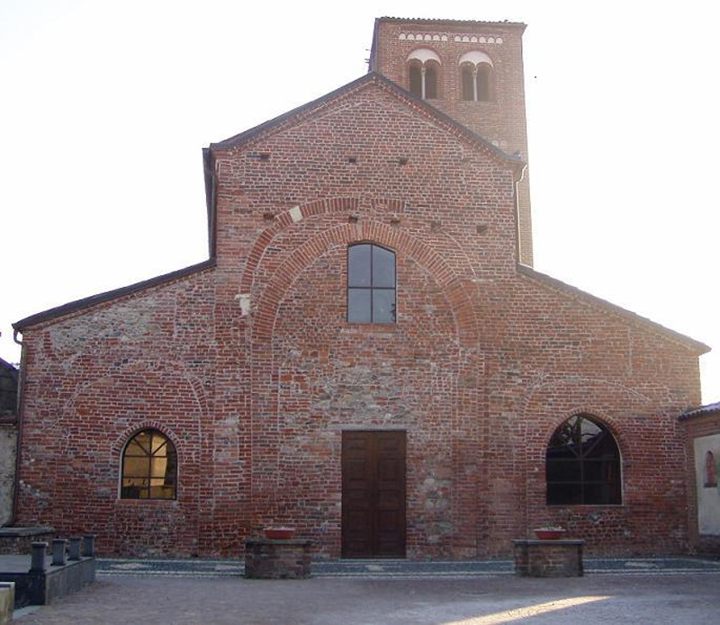 Tronzano: visita del FAI alla chiesa di San Pietro