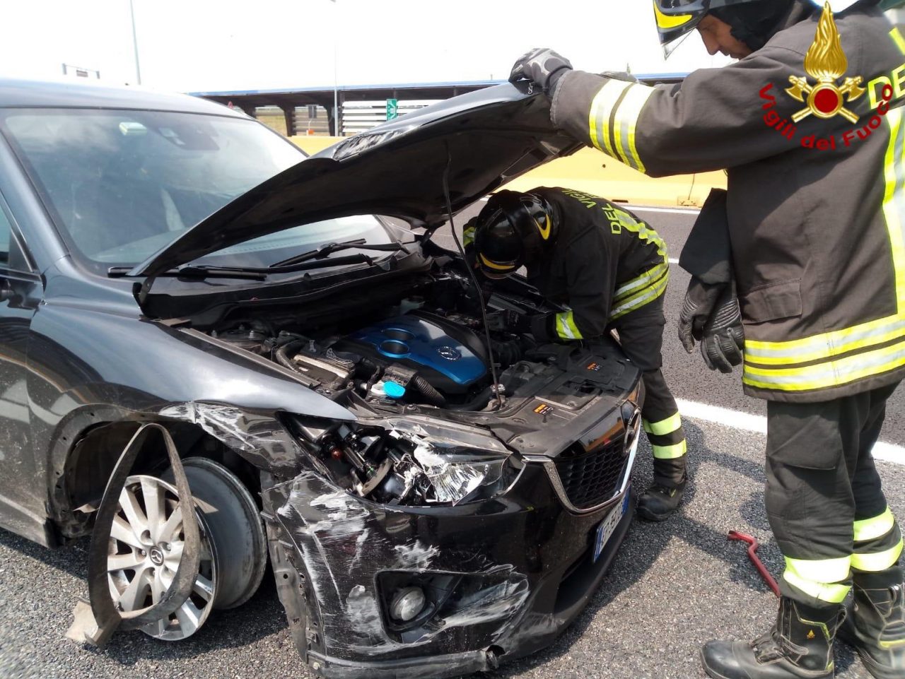 Rocambolesco incidente: conducente illeso