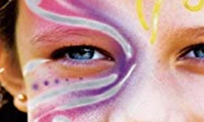 FILA richiama due set di colori cosmetici