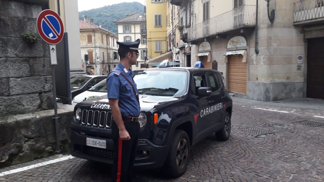 Megarissa a Borgosesia: denunciate sei persone
