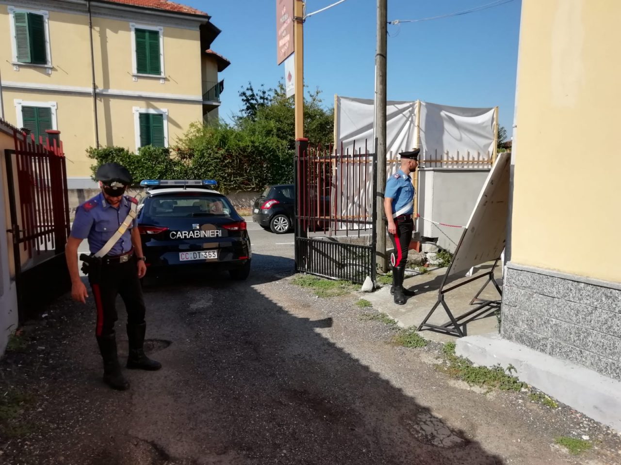 Tenta furto in un bar: arrestato dai Carabinieri