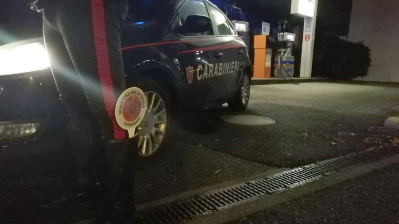 Quaregna: distributore IP rapinato