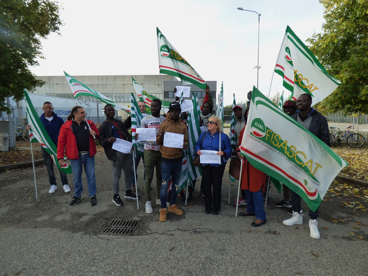 Caso ManHandWork: presidio antirazzista di Fisascat e Anolf