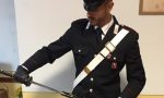 Picchia amico per derubarlo e in casa aveva una katana