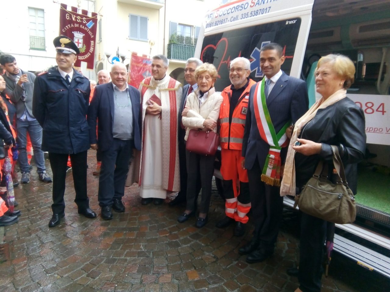 Santhià: 35° anniversario del GVSS e benedizione nuovo mezzo