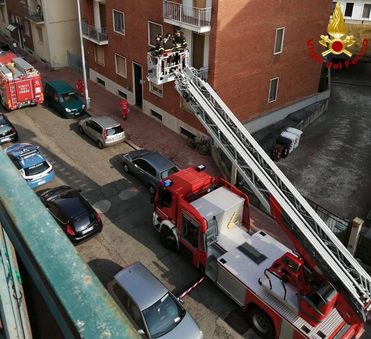 Cade in casa, i Vigili del Fuoco prestano i primi soccorsi