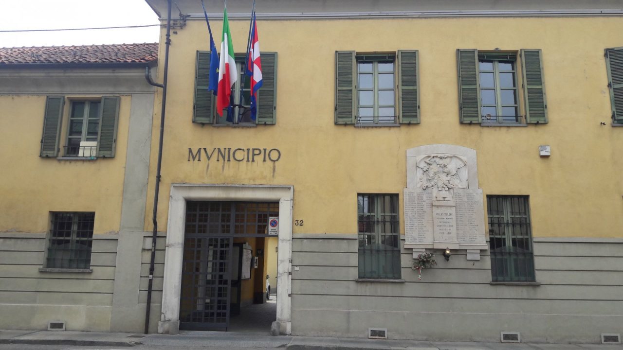 Villastellone, “Gruppo Marazzato” dona borracce sostenibili ai ragazzi
