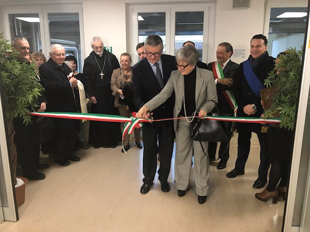 Ospedale Vercelli: inaugurata la nuova dialisi