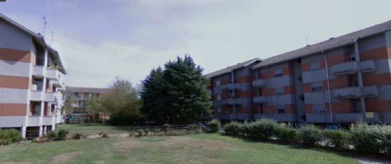 Vercelli: Anziani segregati nelle case ATC