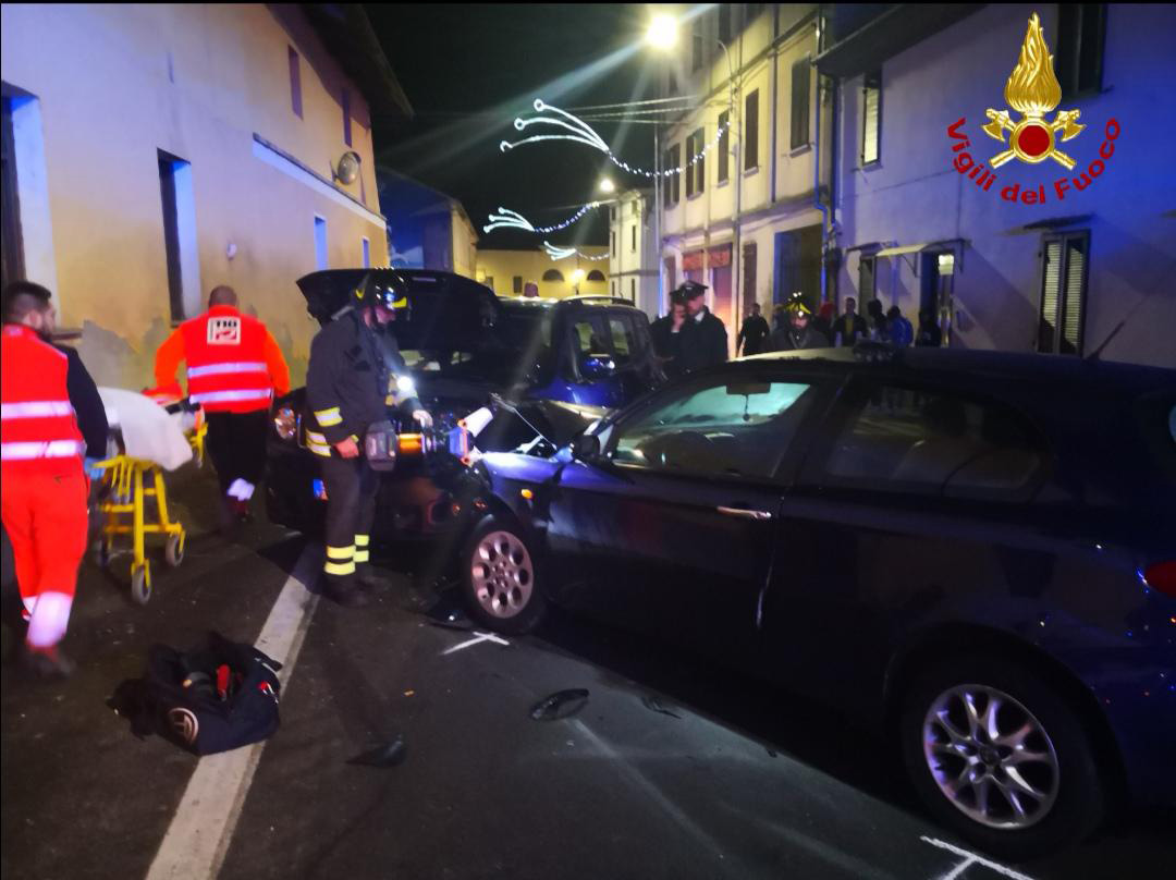 Ronsecco: incidente sulla SP86, un ferito
