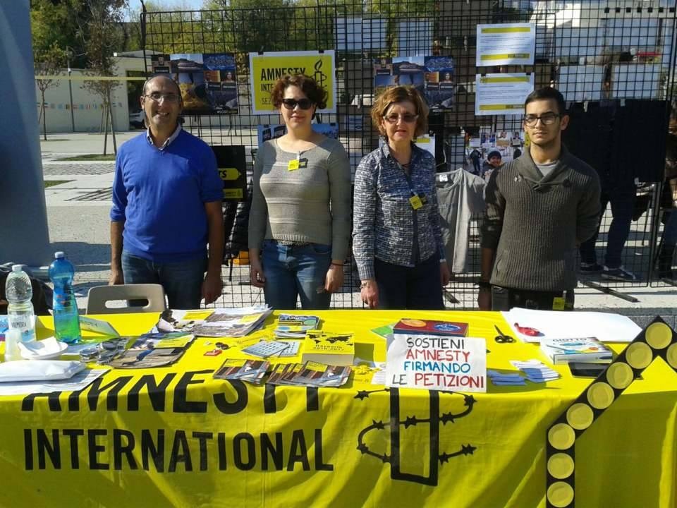 Amnesty Vercelli incontra amici e sostenitori: al via gli eventi di maggio