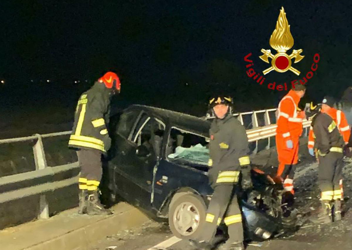Mortale sulla Sp11: le foto