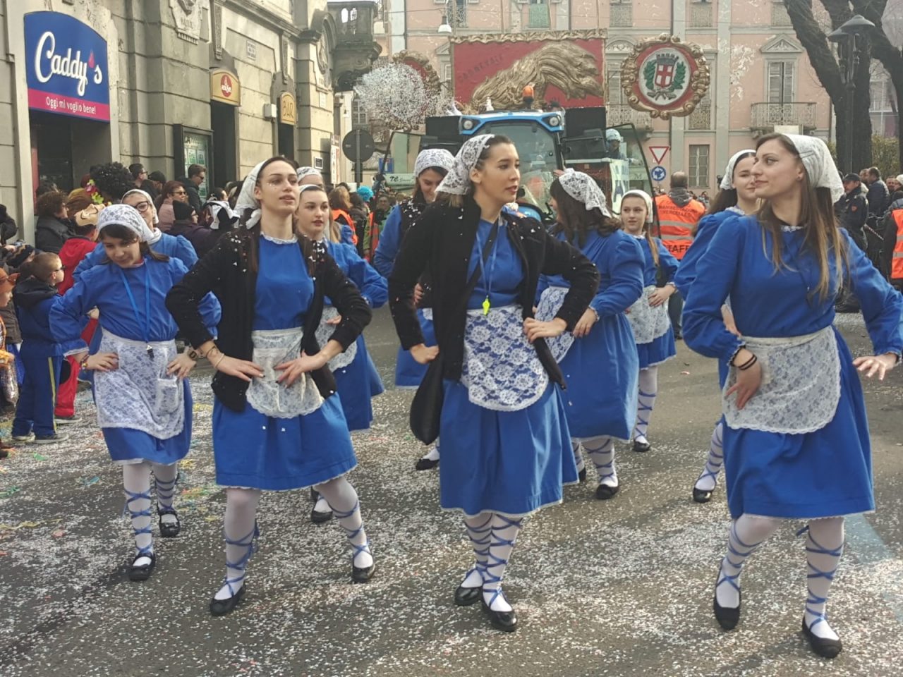 Carnevale 2020: grande successo per la prima sfilata – FOTO Gallery