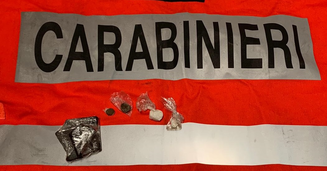 Denunciato un pusher marocchino