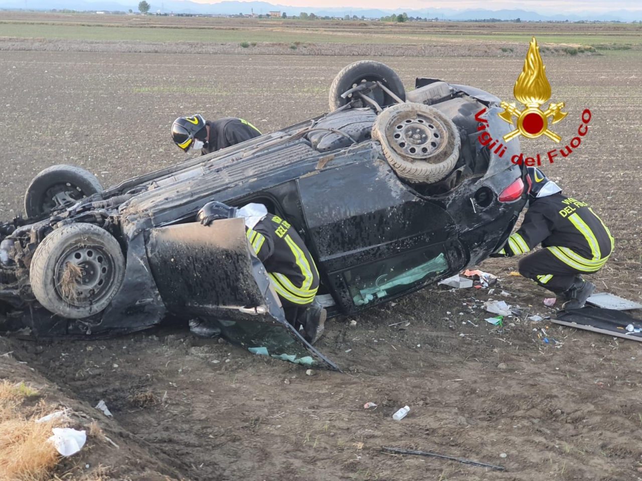 Auto capottata a Villata: una persona all’ospedale