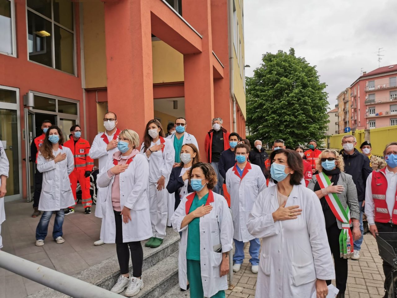 Inno nazionale in onore di Carlo Olmo