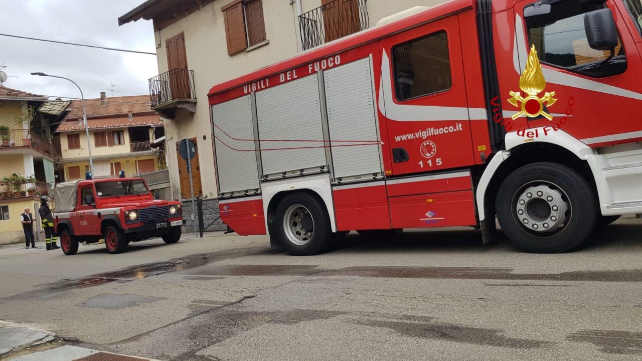 Quarona: contatore del gas in fiamme