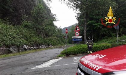 Frana vicino a Varallo, strada interrotta