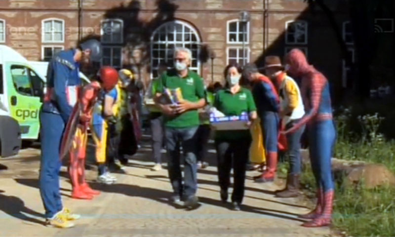 Covid-19: supereroi della Marvel a Torino per ringraziare i volontari