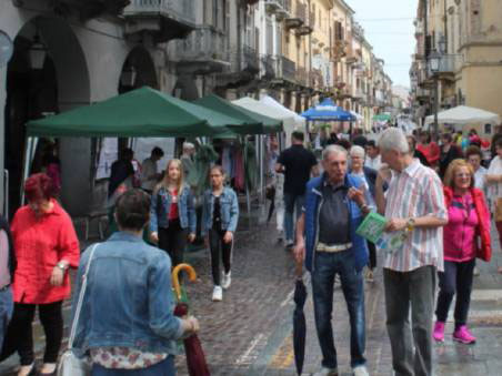 Domenica Trino riparte con “Scintilla” e le iniziative commerciali