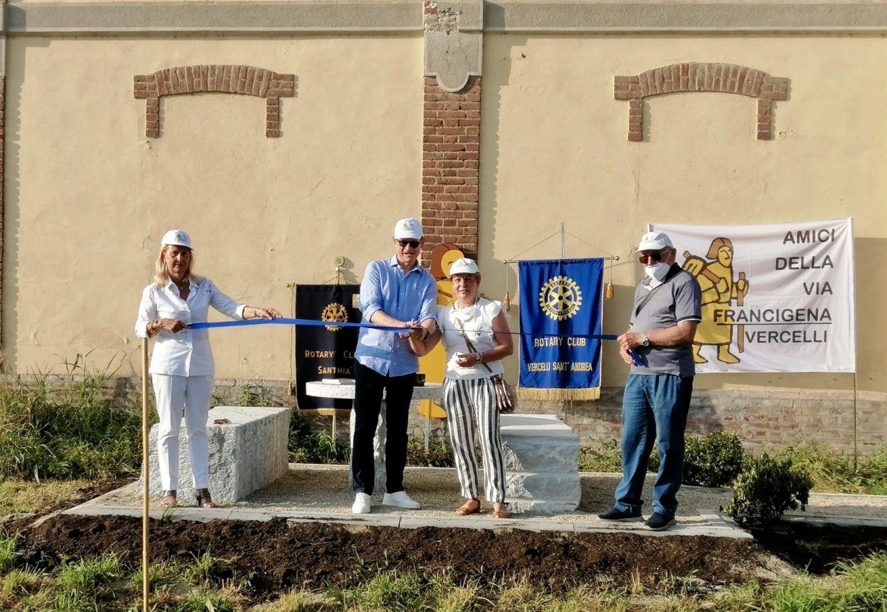 Inaugurate due nuove aree di sosta della Via Francigena donate dal Rotary Sant’Andrea