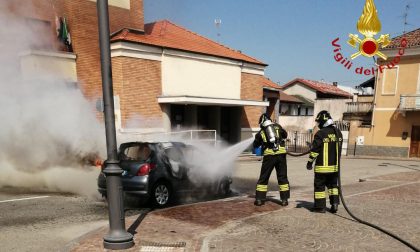 Auto a fuoco ad Asigliano - il video