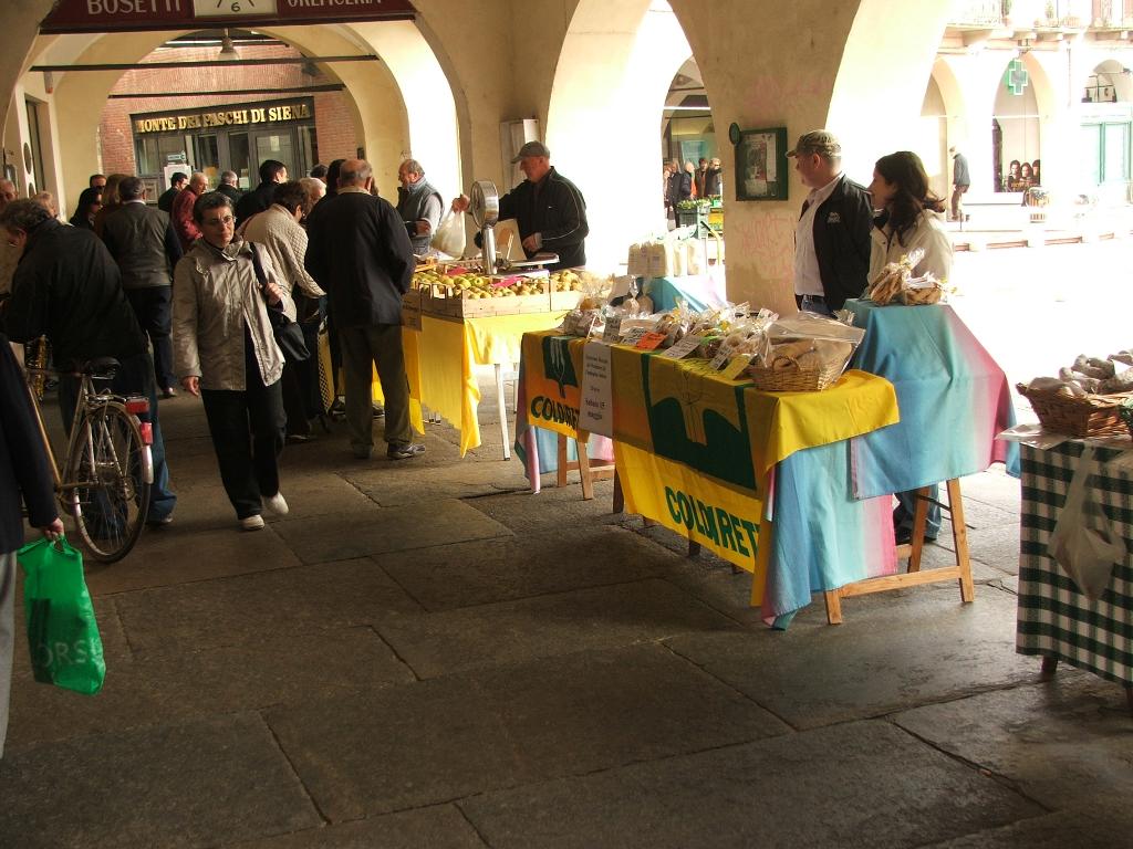 Campagna Amica Coldiretti: sabato 25 luglio torna il mercatino a Vercelli