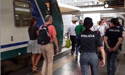 Polizia: quarto giorno di controlli straordinari nelle stazioni