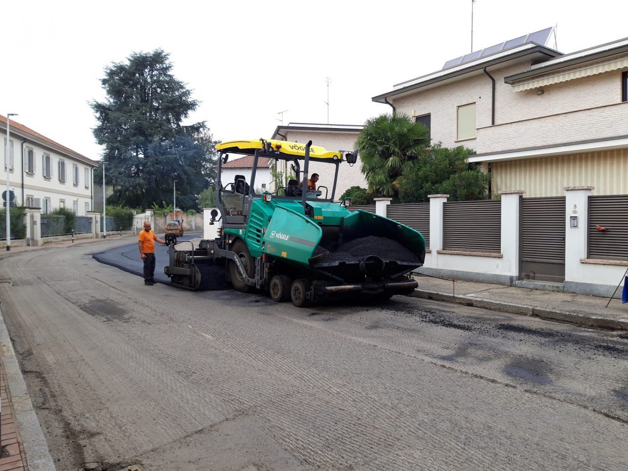 Asfalto green in via Donato