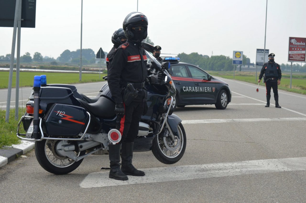 Pusher 42enne tradito da un imprevisto, scoperto e denunciato dai Carabinieri