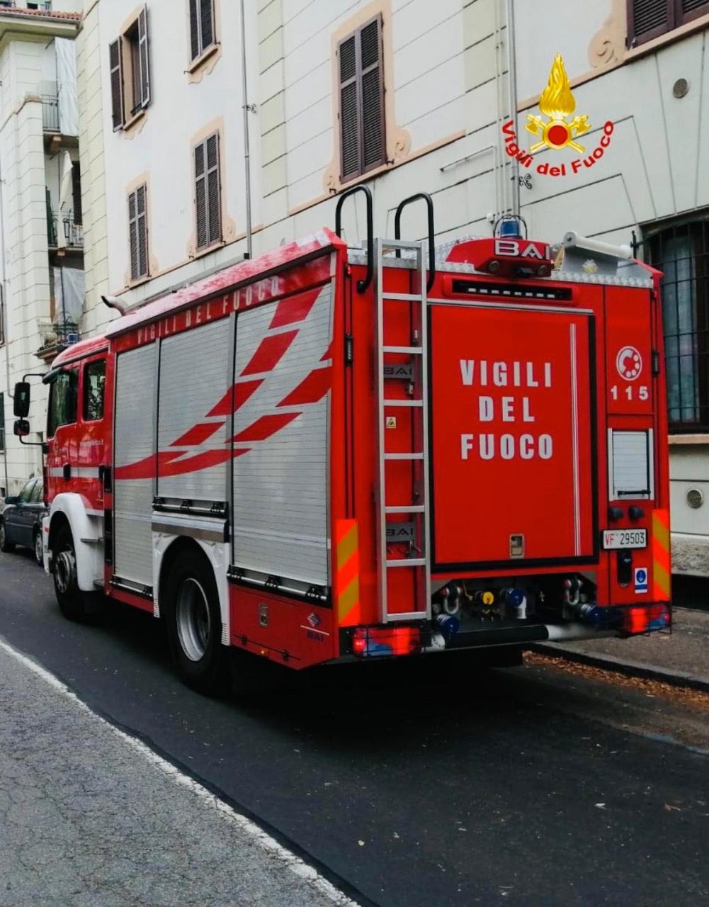 Anziana cade in casa: soccorsa da Vigili del Fuoco e 118