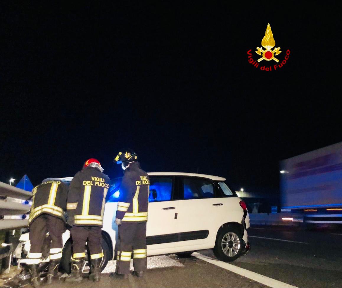Incidente sulla A4 a Carisio