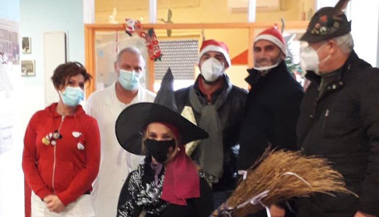 La Befana trinese in Pediatria a Vercelli