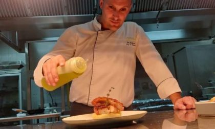 Dai cantieri ai fornelli: geometra licenziato diventa chef dello sceicco