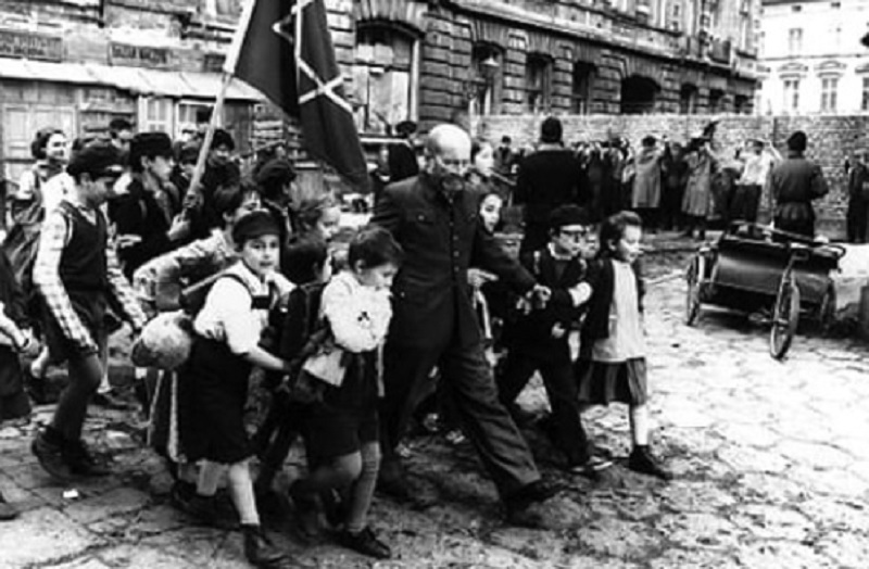 Anpi Vercelli condanna l’offesa a Korczak